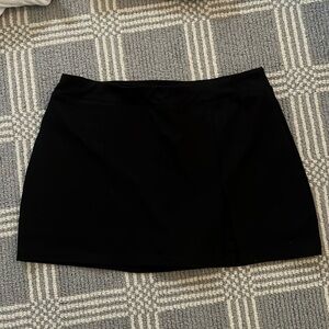 Urban outfits black skort